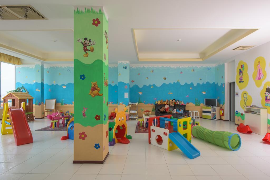 Hotel Napoleon Cattolica Extérieur photo